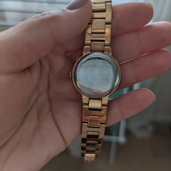 Fossil Watch - Picture 4 of 4